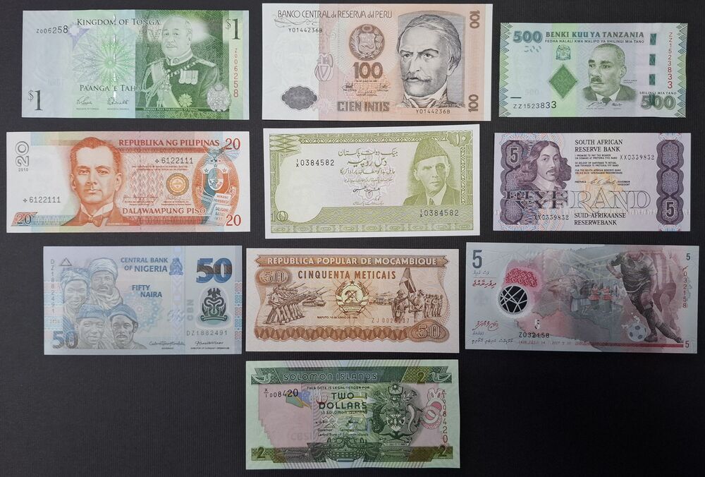   10 x Replacement, mixed lot - UNC (3)