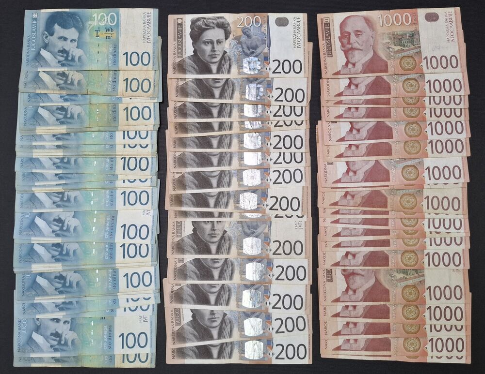 Yugoslavia - Group of 70 notes 2000/01 - Average F/VF