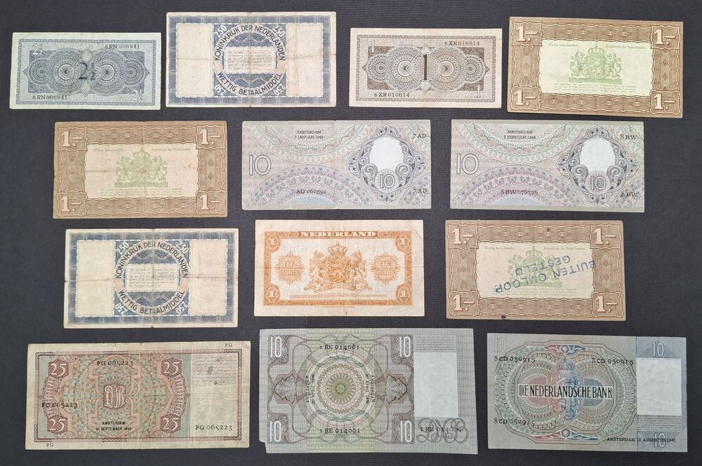 Netherlands - Group of 13 notes 1930's/40's - Circulated grades
