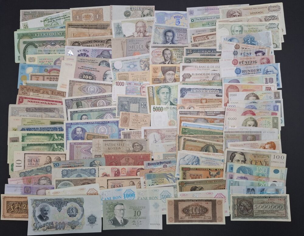  Europe - Group of 123 notes - Circulated grades